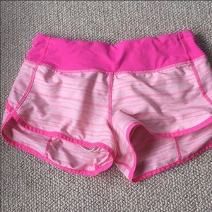 Lululemon speed up short 2.5 rare pattern- size 6
